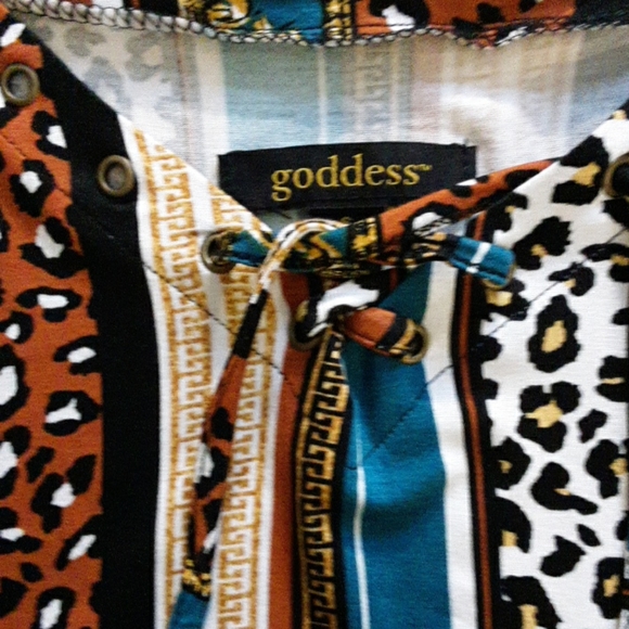 Dress - Picture 5 of 5